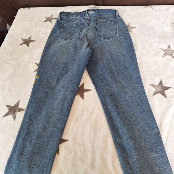 Martha Stewart Womens 6 Blue Denim Floral Embroidered Straight Leg Jeans - Picture 4 of 15